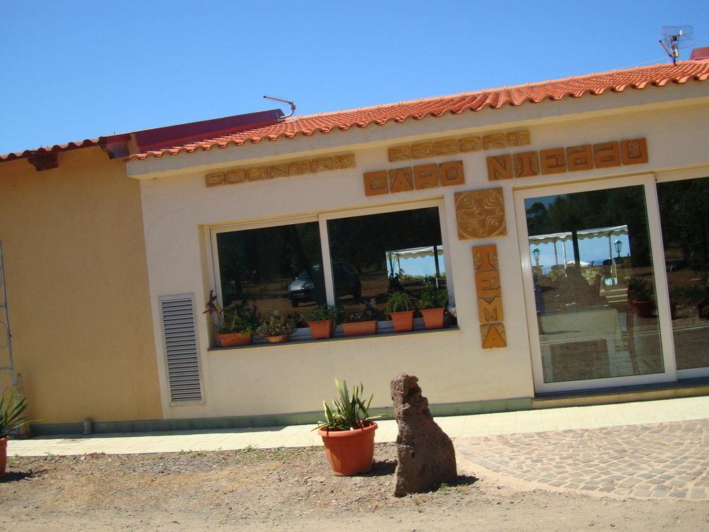 Country Resort Capo Nieddu Σάντα Κατερίνα Εξωτερικό φωτογραφία