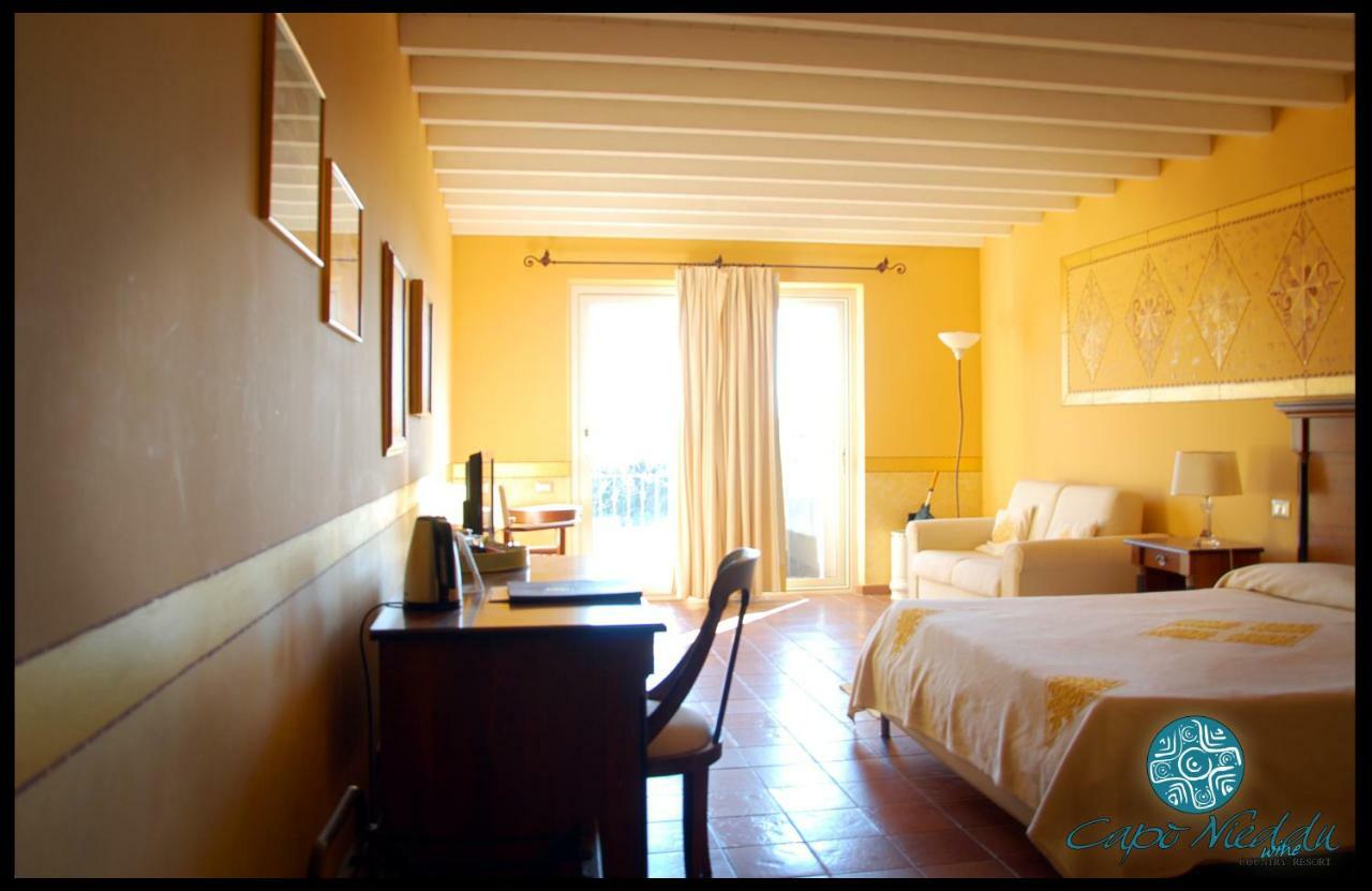 Country Resort Capo Nieddu Σάντα Κατερίνα Εξωτερικό φωτογραφία
